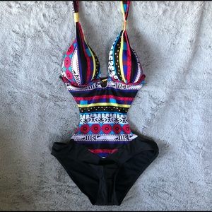 NWOT one-piece bathing suit